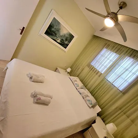 Anthi Apartment *