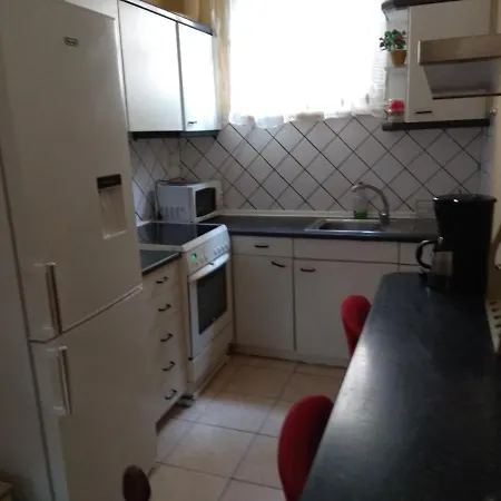 Anthi Apartment *