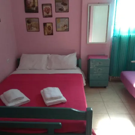 Anthi Apartment Palaiontsiflikion