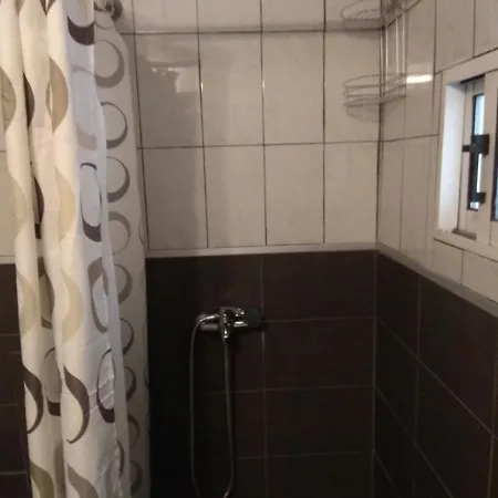 Anthi Apartment Palaiontsiflikion