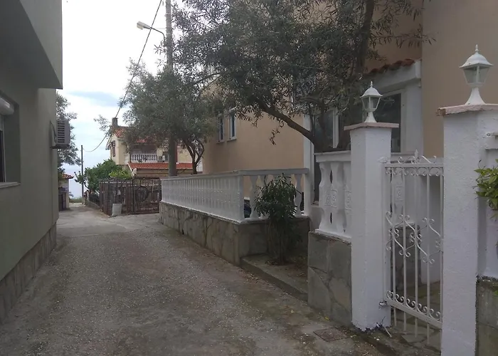 Anthi * PalaiónTsiflíkion